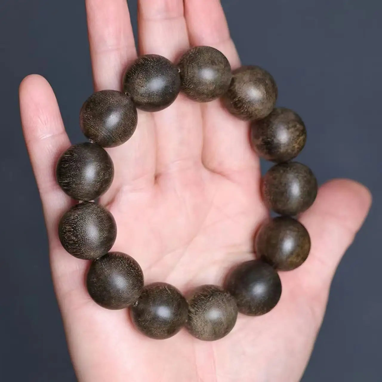 (Energy Collection) Luxury Classic Beads Bracelet Wild-Sourced Old Material Agarwood Healing Power Jewelry China