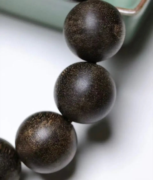 (Energy Collection) Luxury Classic Beads Bracelet Wild-Sourced Old Material Agarwood Healing Power Jewelry China