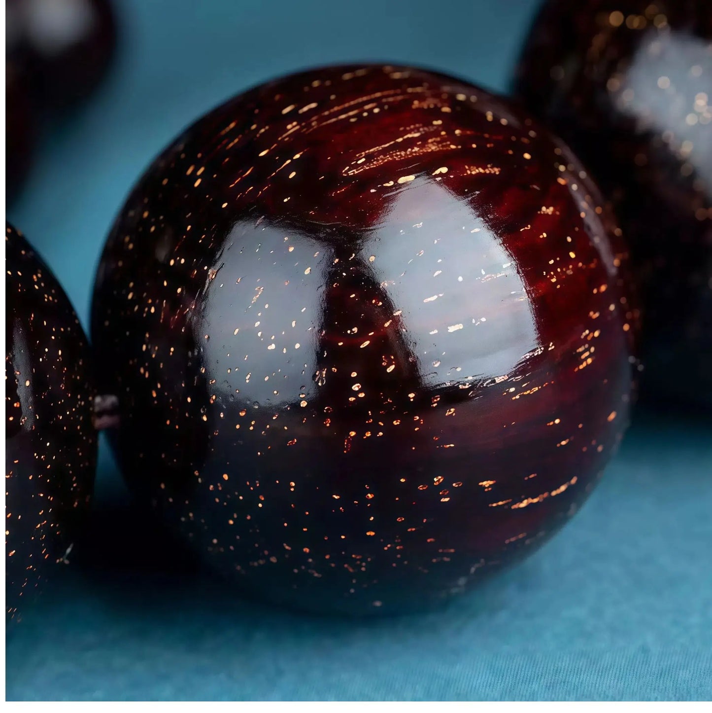 (Energy Collection) Spiritual Classic Small-leaved Red Sandalwood Power Beads Bracelet Full Golden Stars High Quality